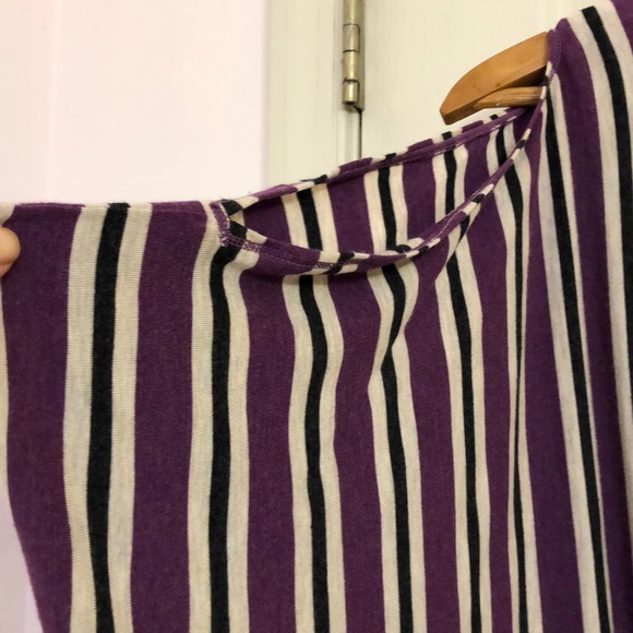 Sleeveless flirty top - Picture 5 of 8